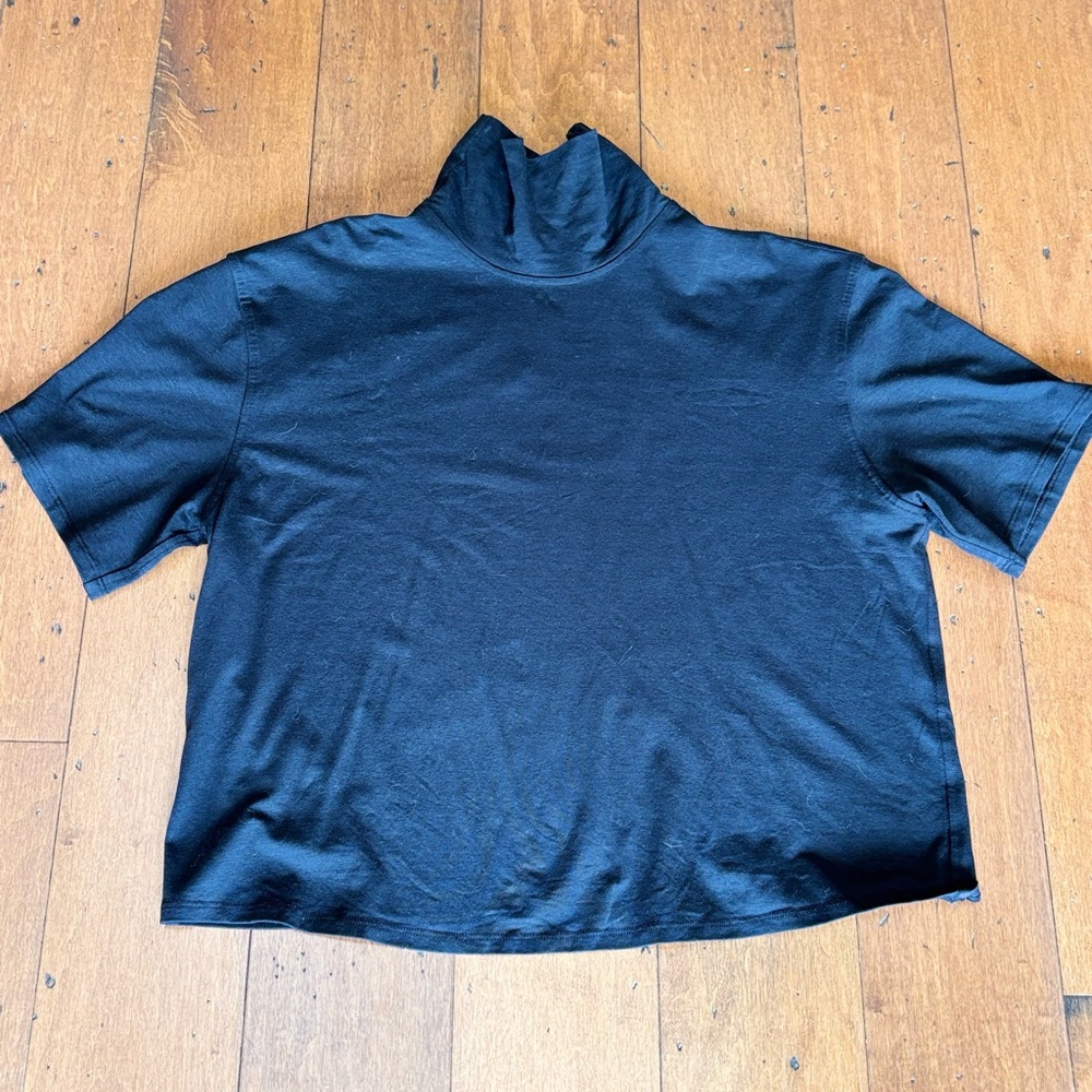 Lululemon Relaxed Fit Short Sleeve Black